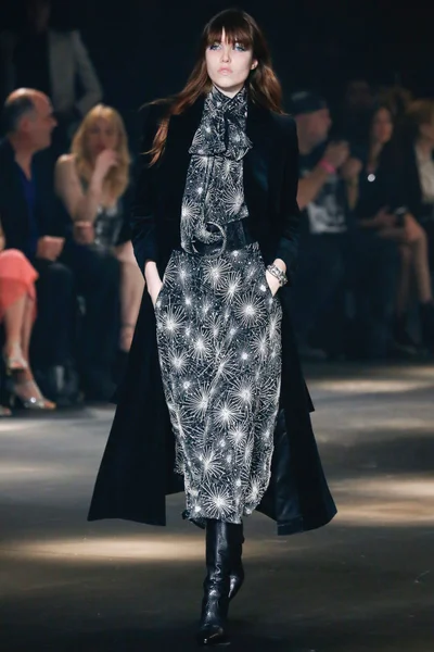 Look 31